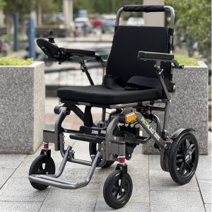 Pathlad 60221 lightweight electric wheelchair with trolley